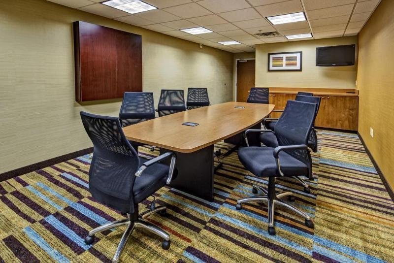 Fairfield Inn And Suites By Marriott Weatherford Exterior photo