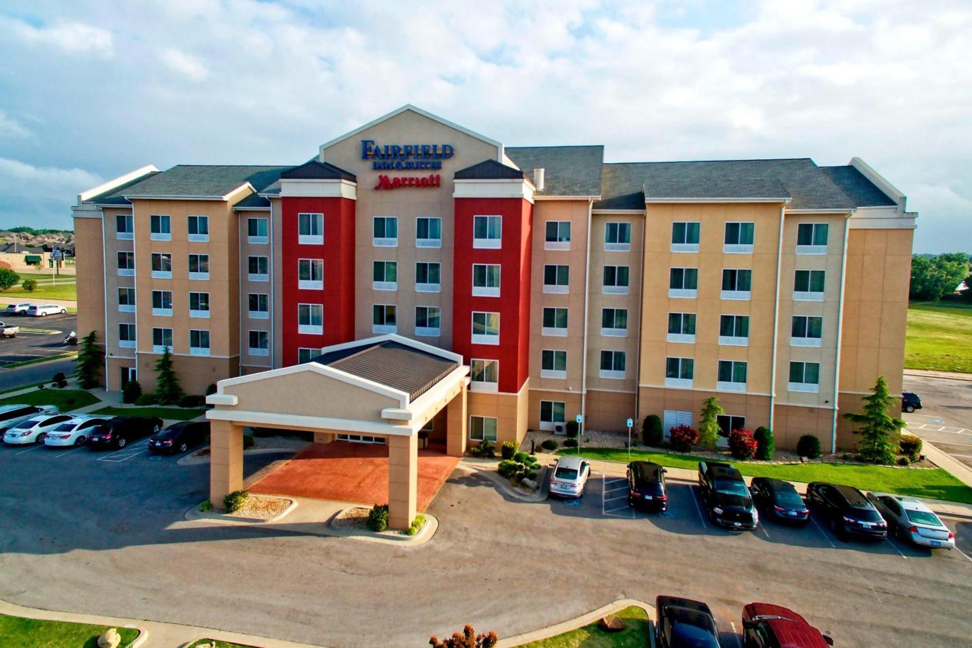 Fairfield Inn And Suites By Marriott Weatherford Exterior photo